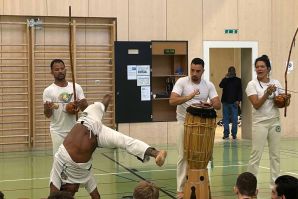 Capoeira escolar 